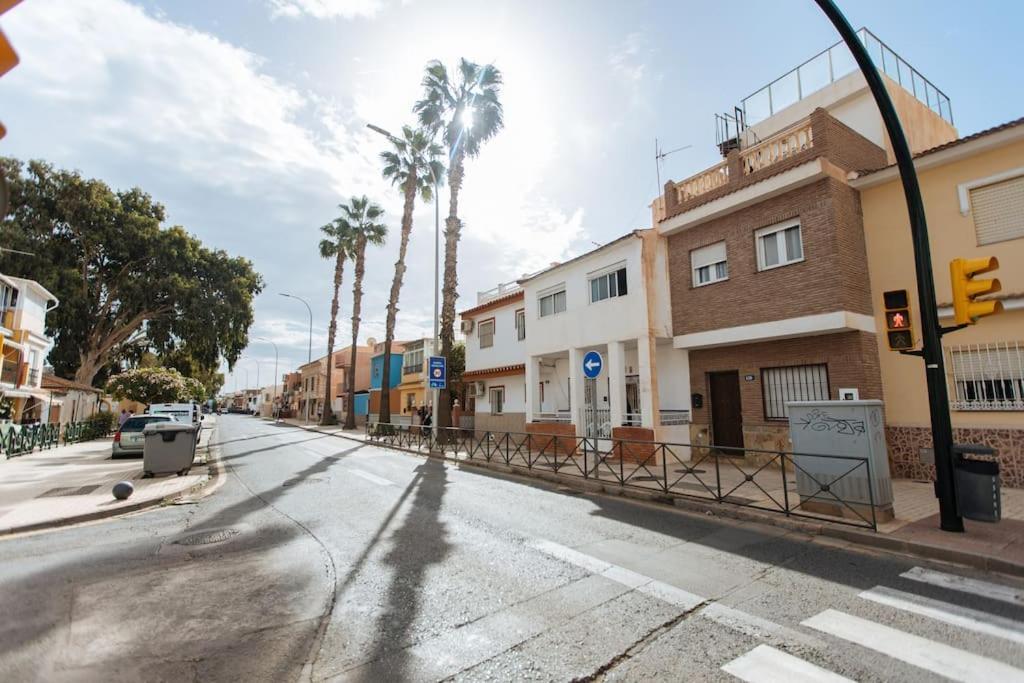 House In Fishing Village El Palo - Tcm مالقة المظهر الخارجي الصورة